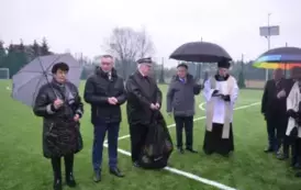 Boisko w Szerominku i nowy autobus  13