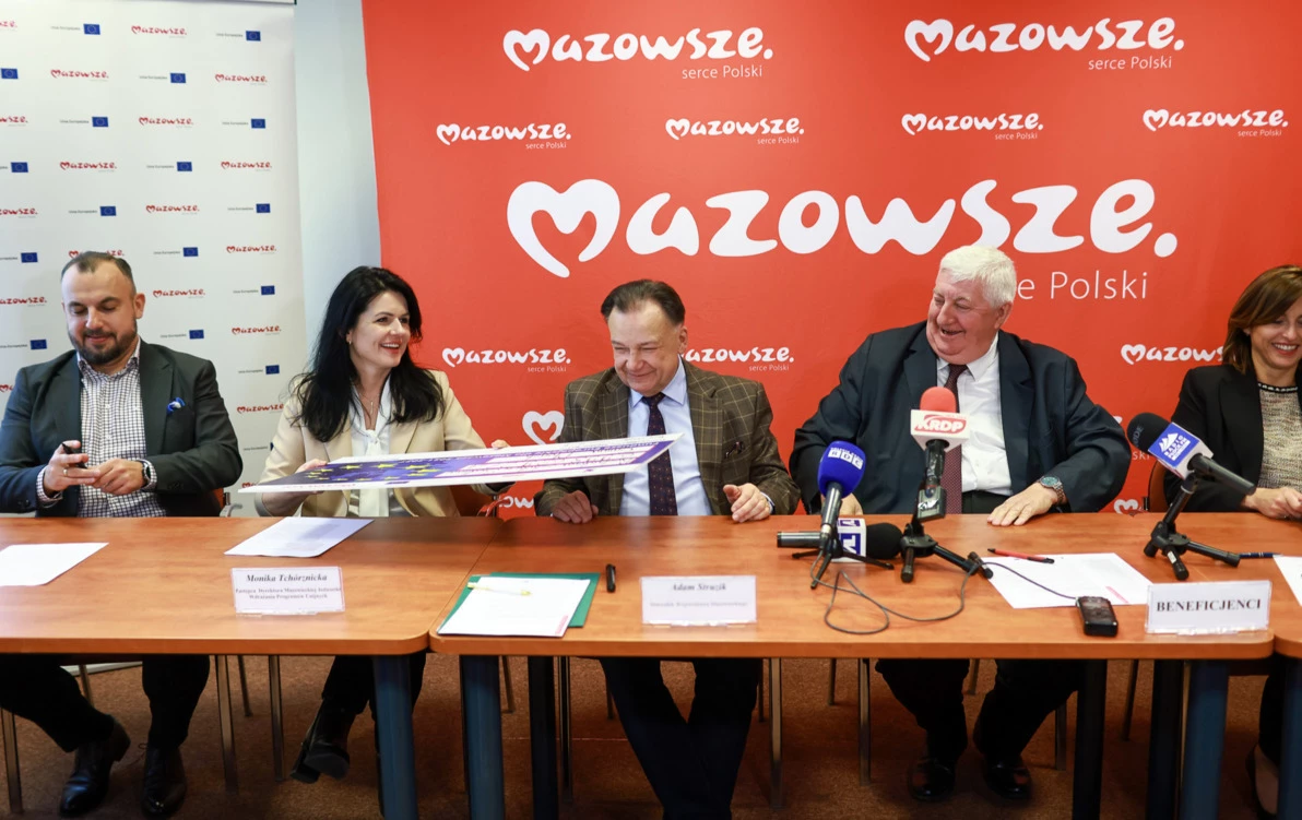 Umowa rozbudowa Szkoły Siedlin